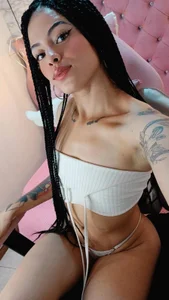 leslie_thompson current me Pic 3