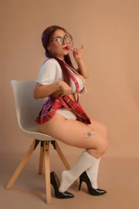 nicolleu99 LET'S STUDY TOGETHER🤓 Pic 3