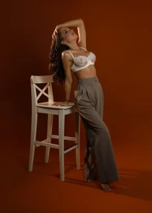 EsmeAinsley Slowly taking off ! Poză 8