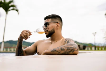 DickGriffith_ ¡SUMMER!🌞 Billede