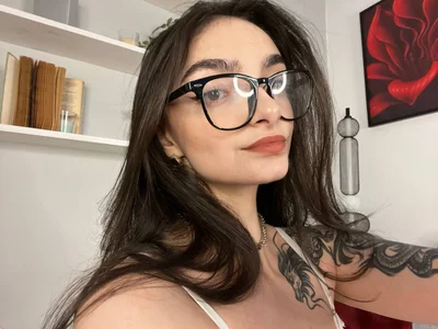 Morena_Dolceのnice glassesの 3枚の写真