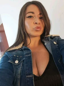 Emily_Kooper Public Foto 3