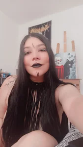 sharonnleon dark sharon Pic 4