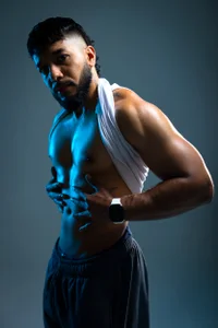 Enzo_001 A STRONG AND HOT MAN.. Poză 3