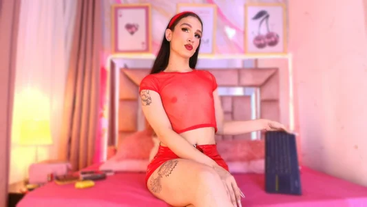 Playwithlulut_777 Look me today 圖片