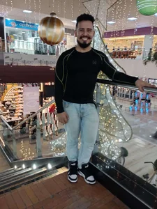 KalethBigDick Navidad Pic 2