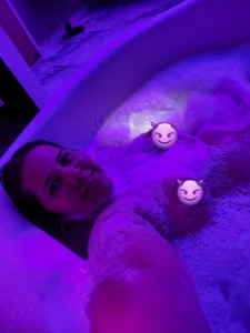 sexy night od kiara_scottt  2 snímek