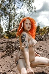 your natural girl od Alaska_colors7  snímek