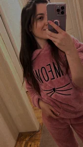 Lina_Most Public Hình 5