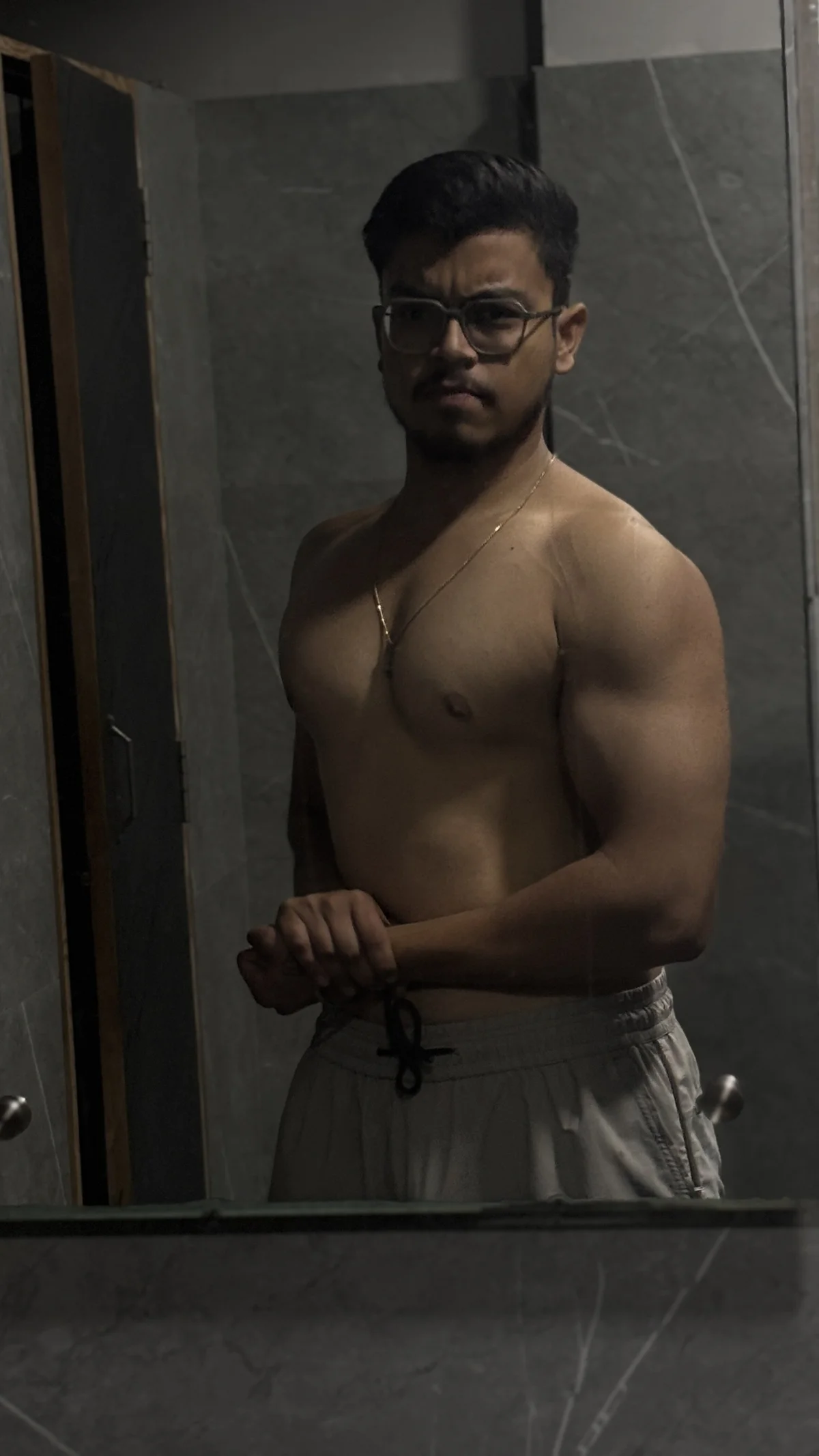 profiler1033 adlı kullanıcının viral fotoğrafları:  4926