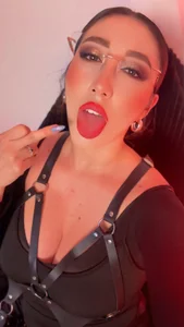 Lissa-Goddess Public slika