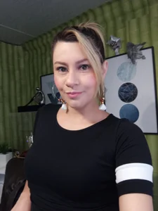 Chanelll_Taylorr_ Secretary's Day Immagine  3