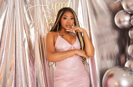 AngelaRoberts: Midnight Lust Awakening ✨ ( фото)