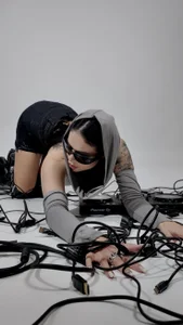 SashaAiko Let it run thru your veins 🎧 Pic 9