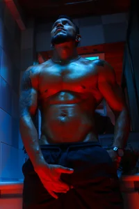 RED AND BLUE 2025 od ARON_TAYLER01  3 snímek