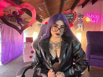 Hot Temptation 💋 de LilithDark666  4 photos