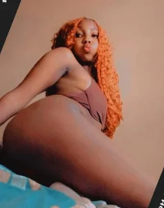 Golden_nyxX Public Foto