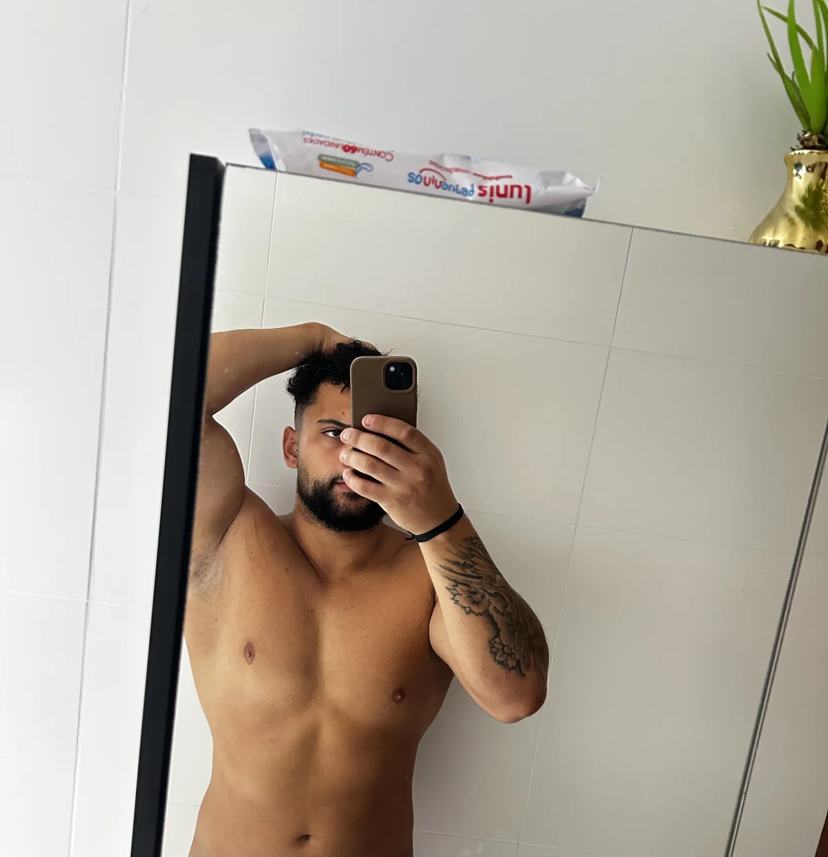 cariocamalhado adlı kullanıcının viral fotoğrafları:  8455