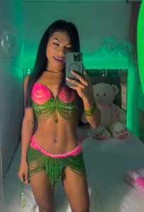 😉Nice to me you🔥❤ de kimberly_Gonzalez1  2 photos