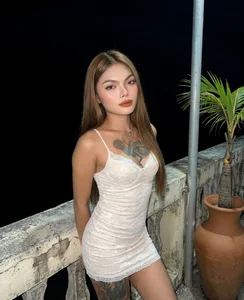 ava_gonz Ava hottie Foto