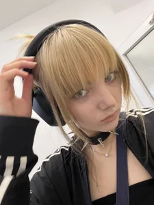 CelestaDicorciaPublic Bild