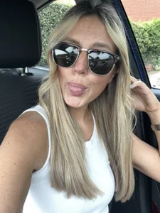 sammie-99 Public Pic 4