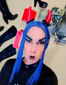 blondehot5v: Zul sexy ( фото)