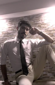 dam0n_fr0st𝐄𝐋𝐄𝐆𝐀𝐍𝐓图片