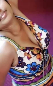 Tamil_sexy_couples 😜 Pic 4