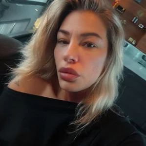 Public od Amiraa_Luxx  3 snímek