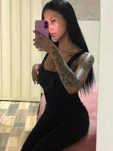 rossginebraa's XXX Nude Photo 4