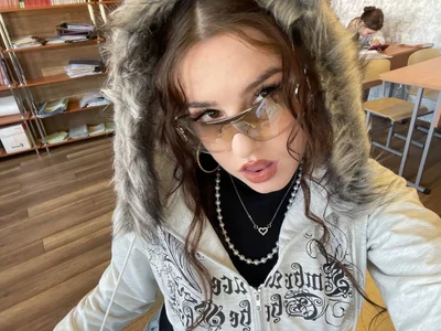 Public od _OliviaClark  4 snímek