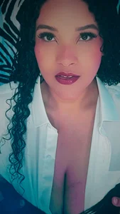 ivonne_diaz1 "I wish you, here and now." Pic