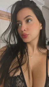 emilyparkerr01 Super beautiful Pic 4