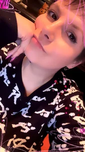 Free...From Me ! de SneakyMiky  photos