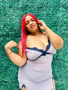 Public od nathaliamiller  2 snímek