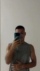 AngeloRoush Public Foto