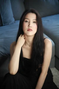 CarrieAmber elegance Pic 2