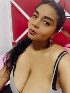 natahot12's XXX Nude Photo 4