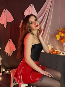 VickyMoon_ Trick or Temptation👿 Pic