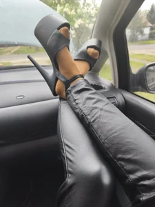 chillimonia Mein heutiges Lieblings👑 Outfit 💕👑vorm schoping👑💕g Gambar 5