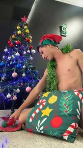 jay_Bluee1 Merry Xmas ´25  5টি ছবি