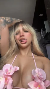 LucyRosse: Good Day! ( 3 фото)