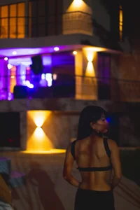 nicole_monett 😈 Peek closer... you'll want more. slika 3
