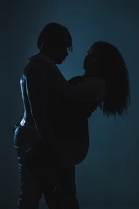 kaleb_violeta_1 Infinite Contrast 🌓✨ Bilde