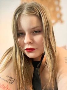 Alice_Lissa kullanıcısının Public albümü -  6 fotoğraf