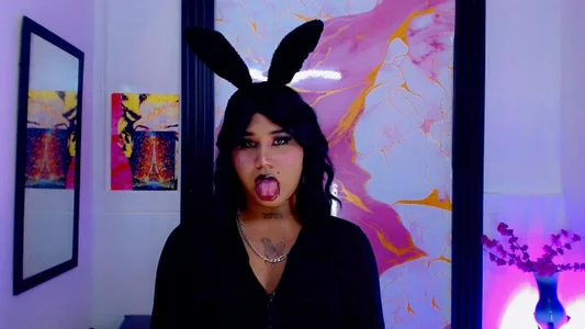 Glenda_Valentine YOUR GIRL Pic 2