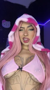 Devillilith13s Pinky girl sexfoto 2