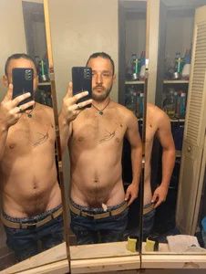 Knuckles420's XXX Nude Photo 3