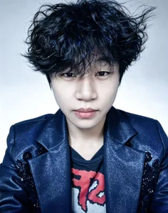 junlangshaonian 7号小月 slika